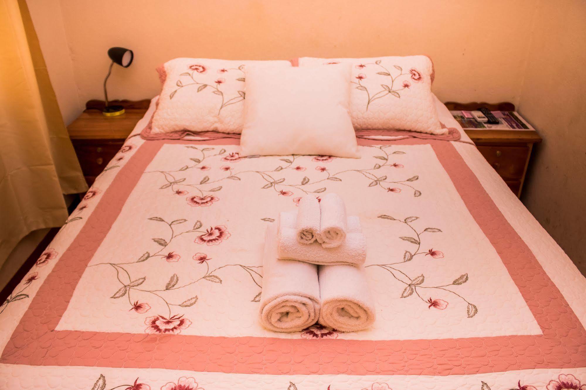 Serenade Hotel Placencia Ngoại thất bức ảnh